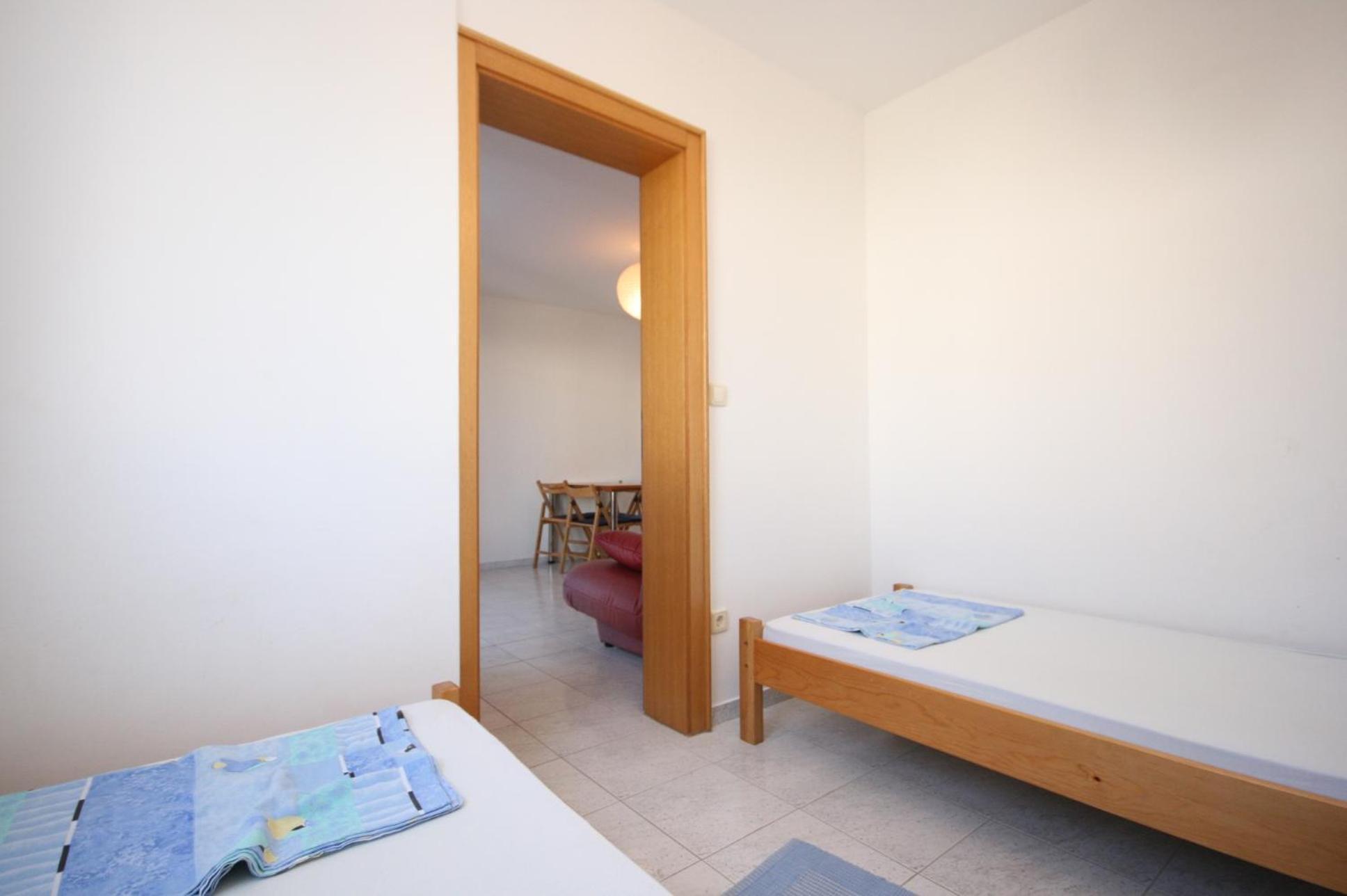 Apartments With A Parking Space Mandre, Pag - 6405 콜란 객실 사진